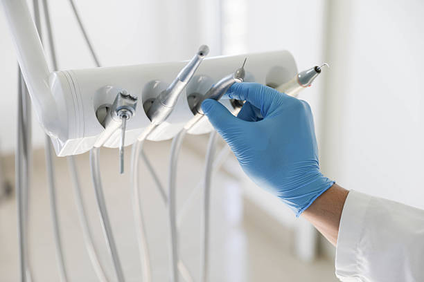 Professional Emergency Dentist technician working in Fairfax, OK